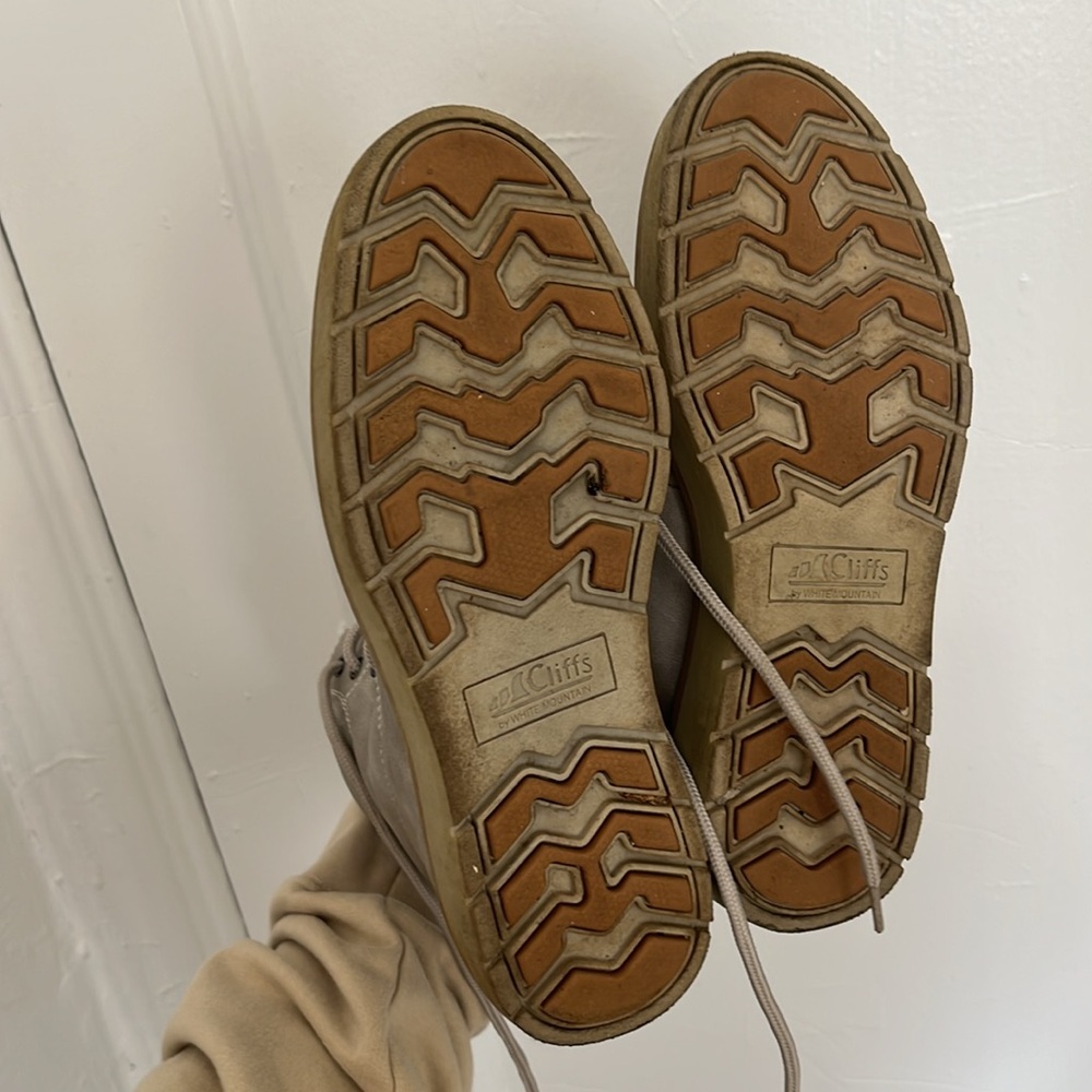 Cliffs Boots - Picture 2 of 6